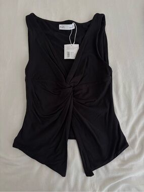 Supré // Soft Charlotte Twist Front Tank